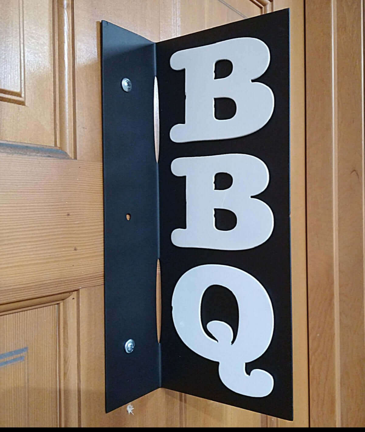 BBQ Flange Sign